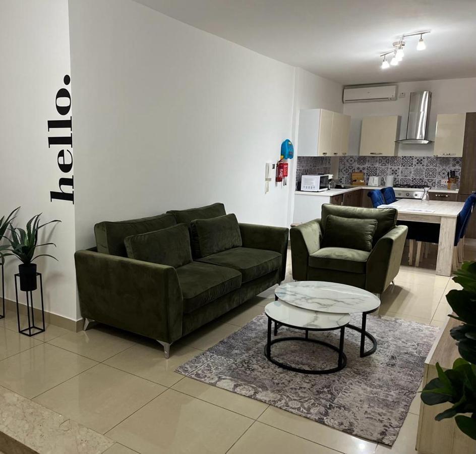 شقة Crimson Court Is-Swieqi المظهر الخارجي الصورة